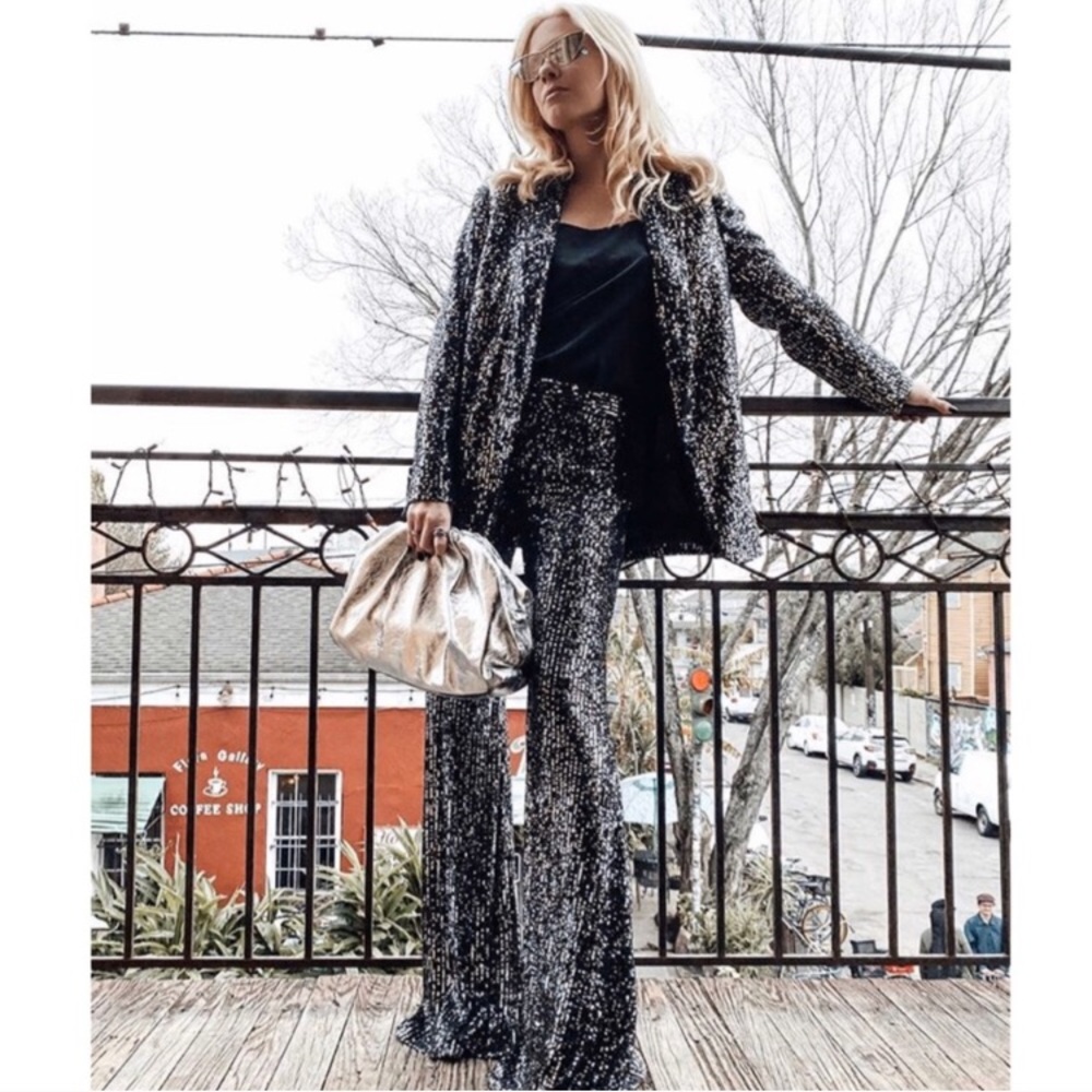 ZARA BLACK FLARED SEQUIN PANTS - Picture 2 of 5